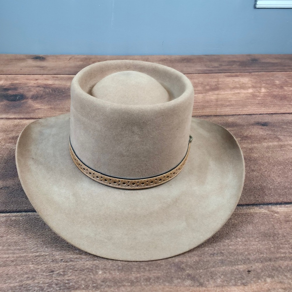 Akubra Down Under Hat Mens 56 Tan Excellent Fur Felt Telescope Crown Australia